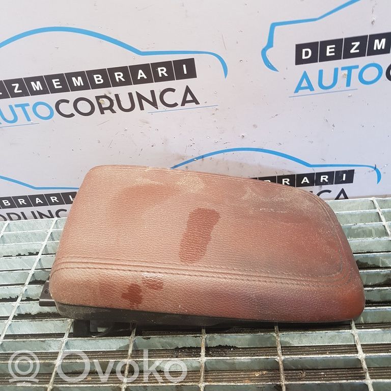 Opel Antara Elkoņa balsts 