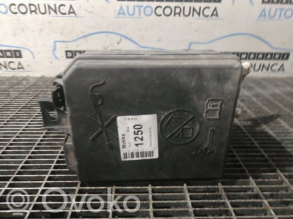 Opel Mokka Juego de caja de fusibles 