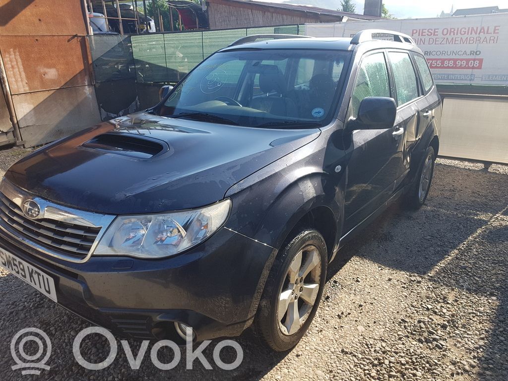Subaru Forester SH Дверь 