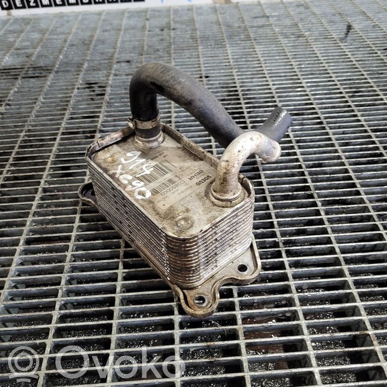 Volvo XC90 Engine oil radiator 