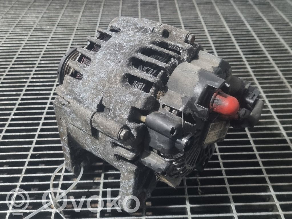 Dacia Duster Ģenerators 