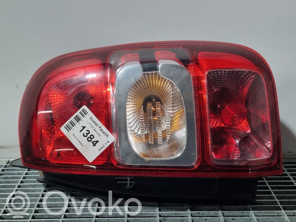 Dacia Duster Rear/tail lights 