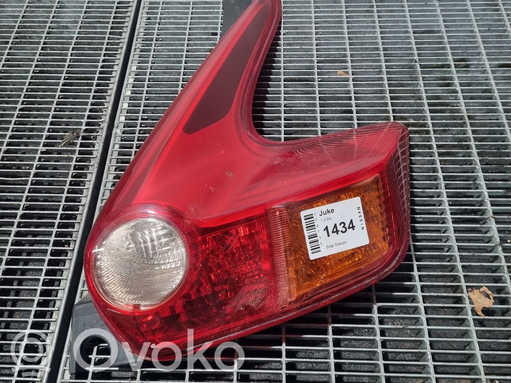 Nissan Juke I F15 Lampa tylna 
