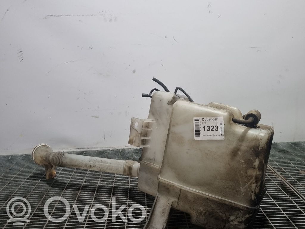 Mitsubishi Outlander Zbiornik płynu do spryskiwaczy szyby przedniej / czołowej 