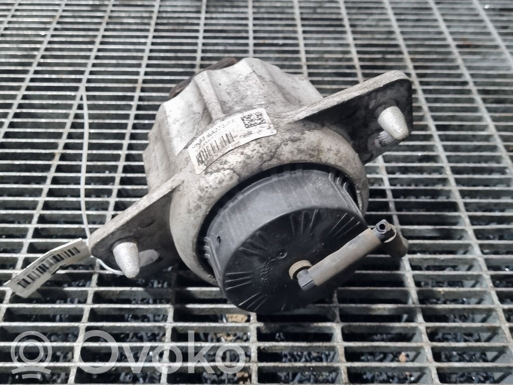 Engine mounting bracket   MOTORSTANGA
