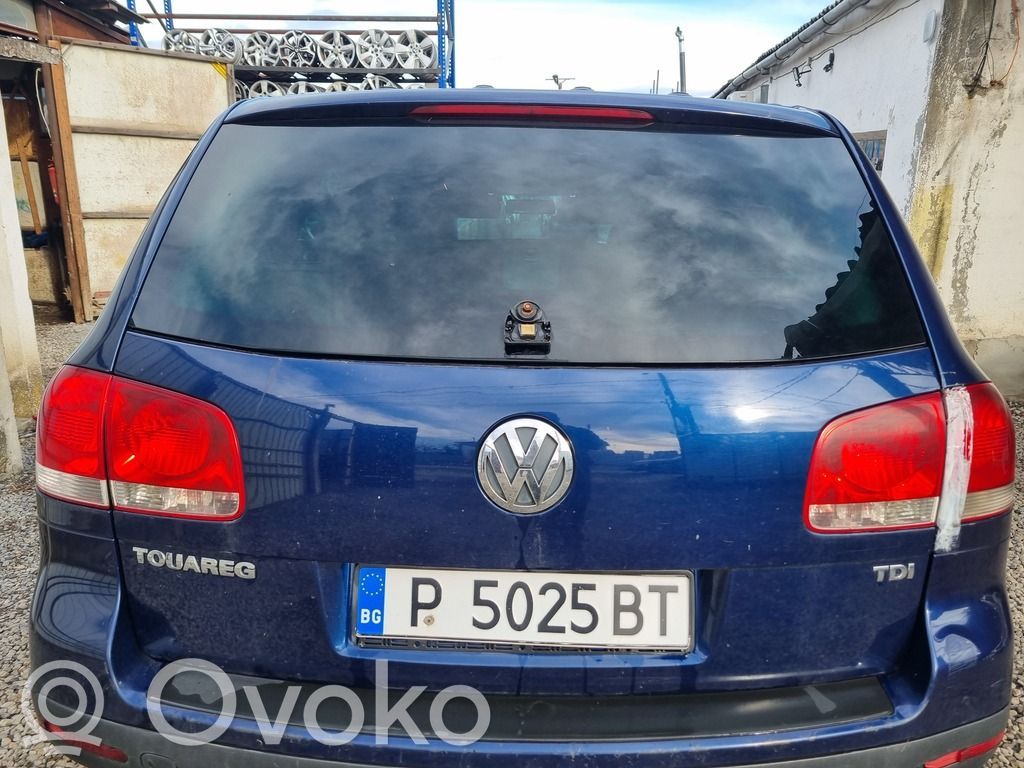 Volkswagen Touareg I Tylna klapa bagażnika 