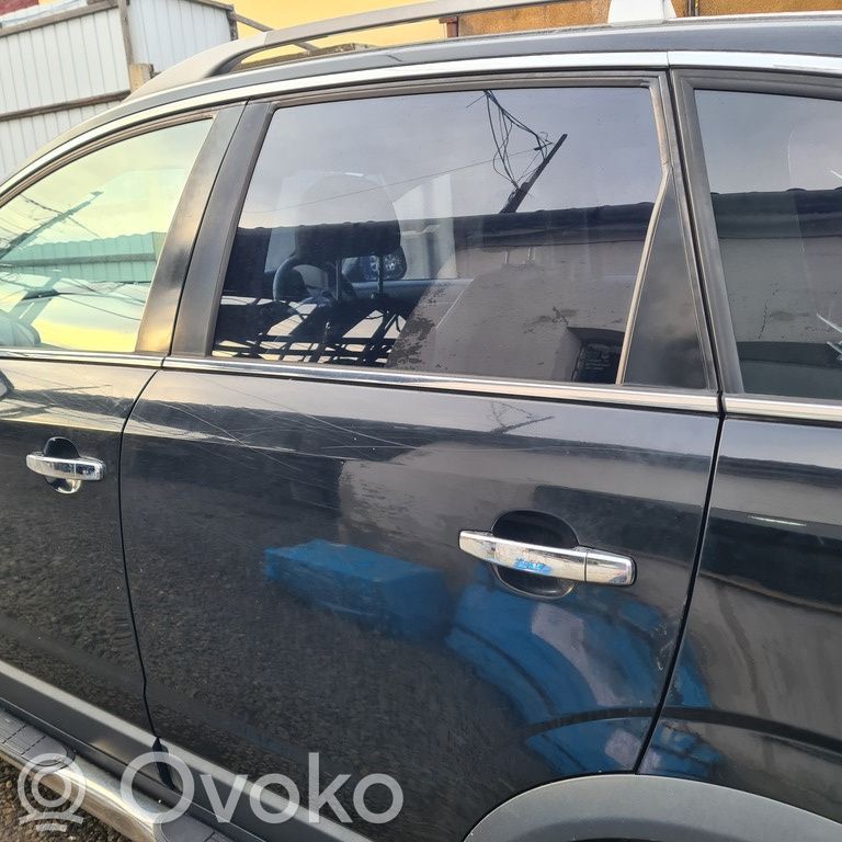 Opel Antara Galinės durys 