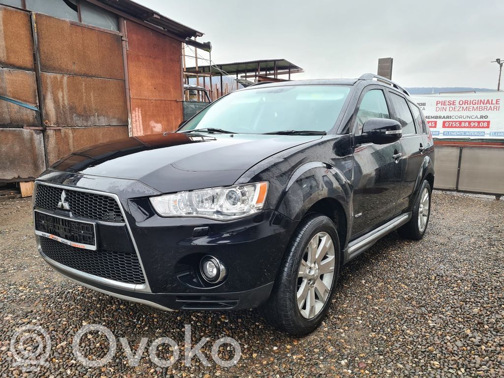 Mitsubishi Outlander Puerta trasera 