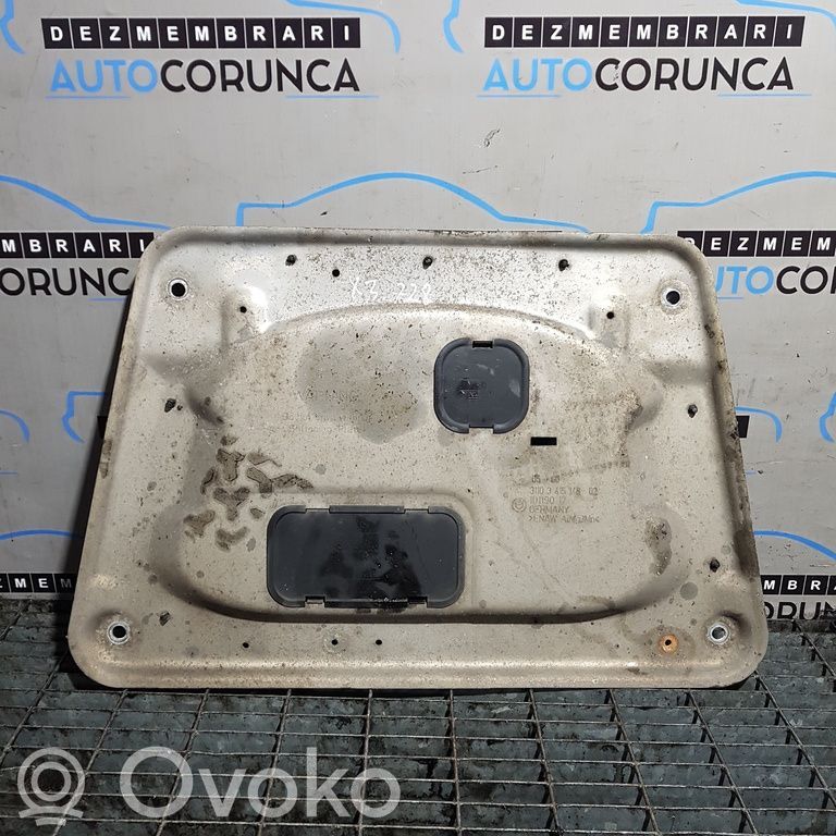 BMW X3 E83 Engine splash shield/under tray 