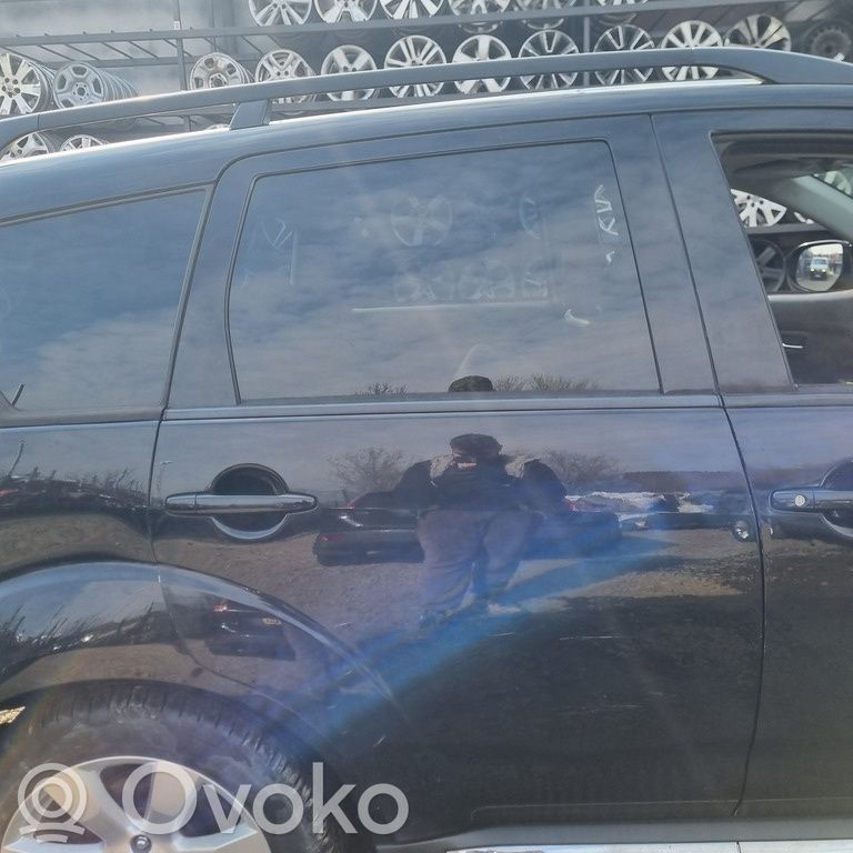 Mitsubishi Outlander Puerta trasera 
