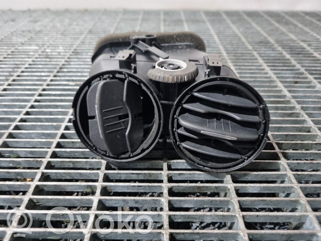 Volkswagen Tiguan Grilă ventilație centrală 