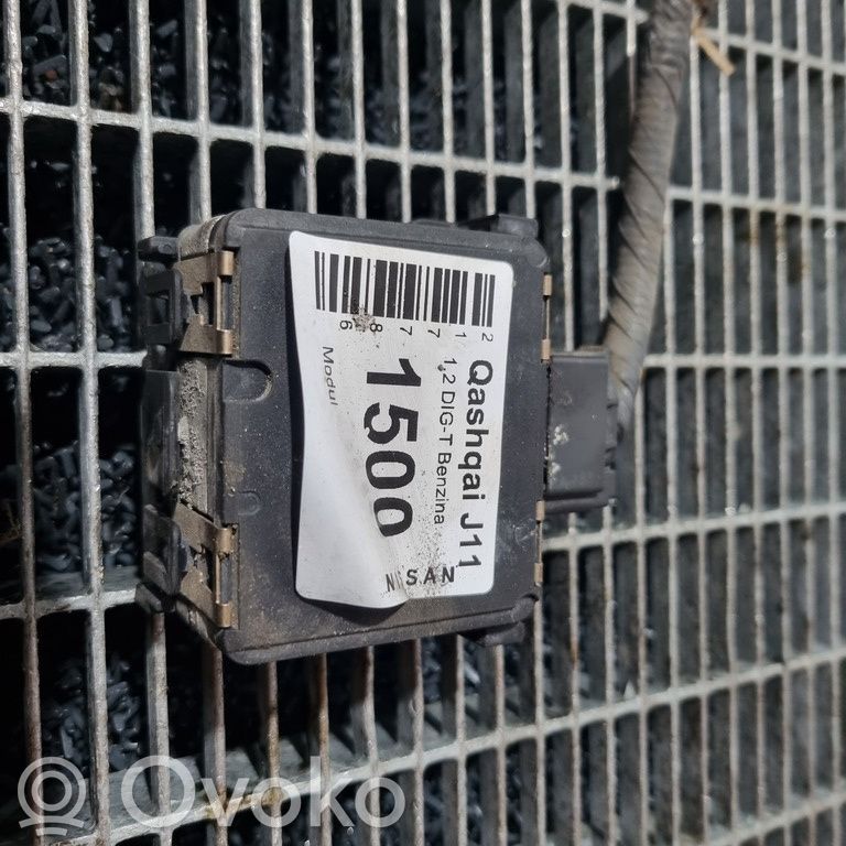 Sonstige Steuergeräte / Module   0203300114