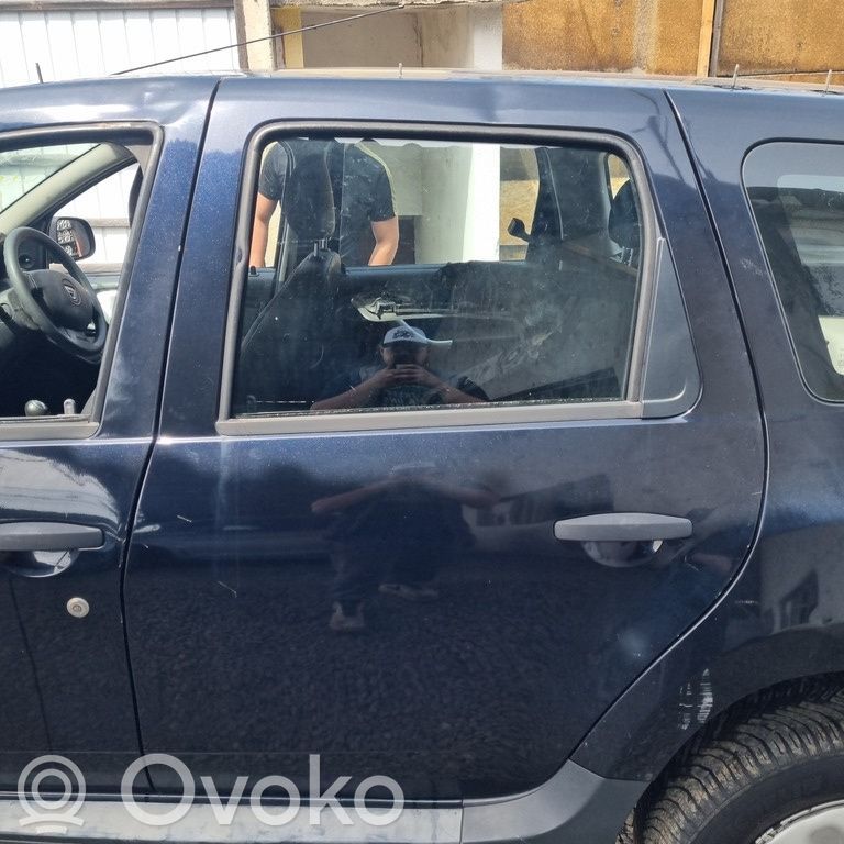Dacia Duster Galinės durys 