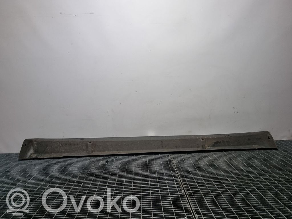 Mitsubishi Outlander Sottoporta 