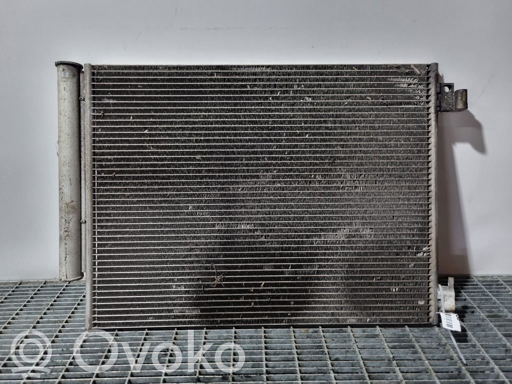 Renault Captur Gaisa kondicioniera dzeses radiators 