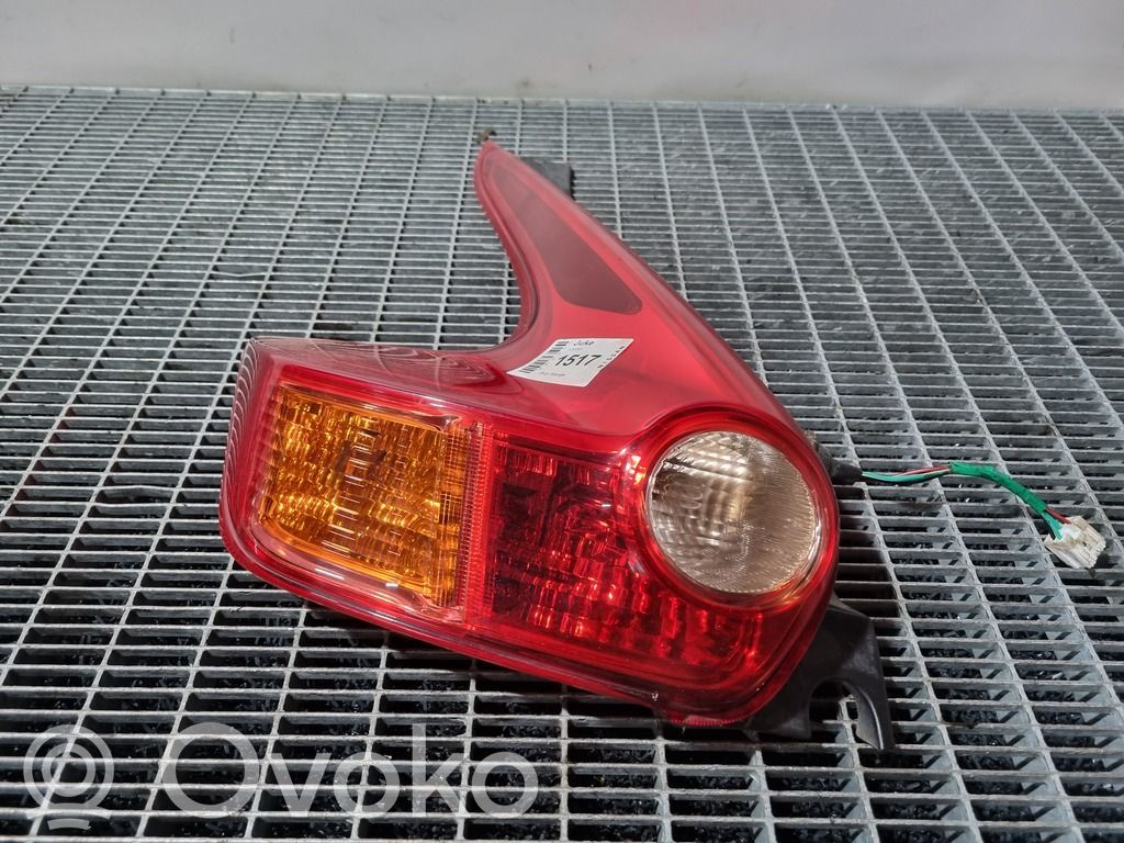 Nissan Juke I F15 Lampa tylna 