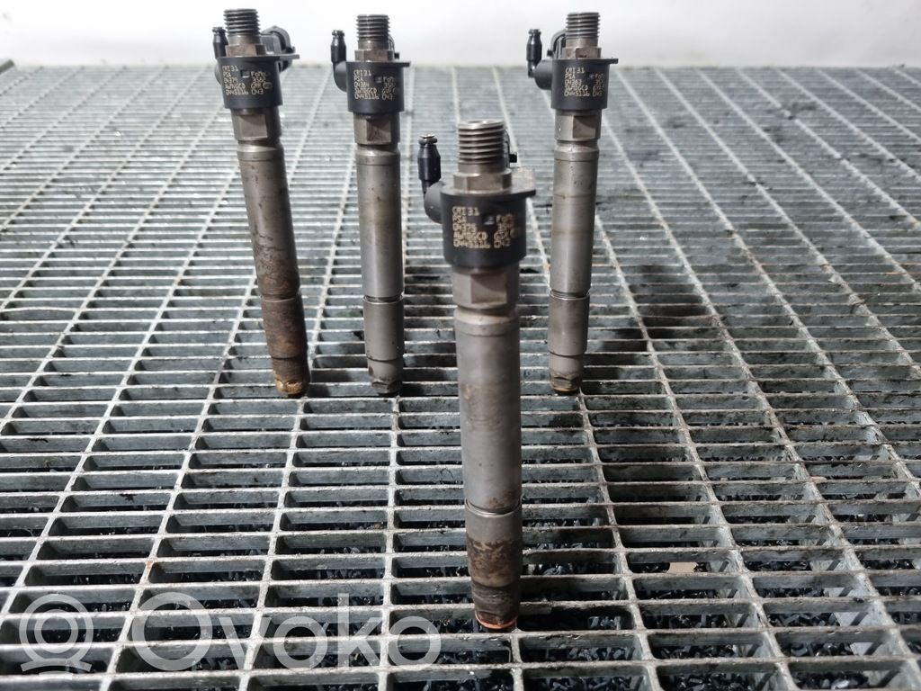 Inyector de combustible   0445116043