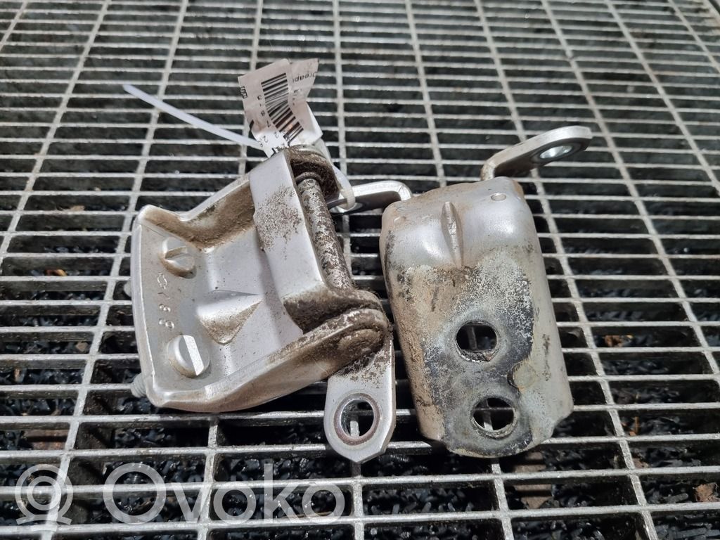 Nissan Pathfinder R51 Set balamale ușă spate 