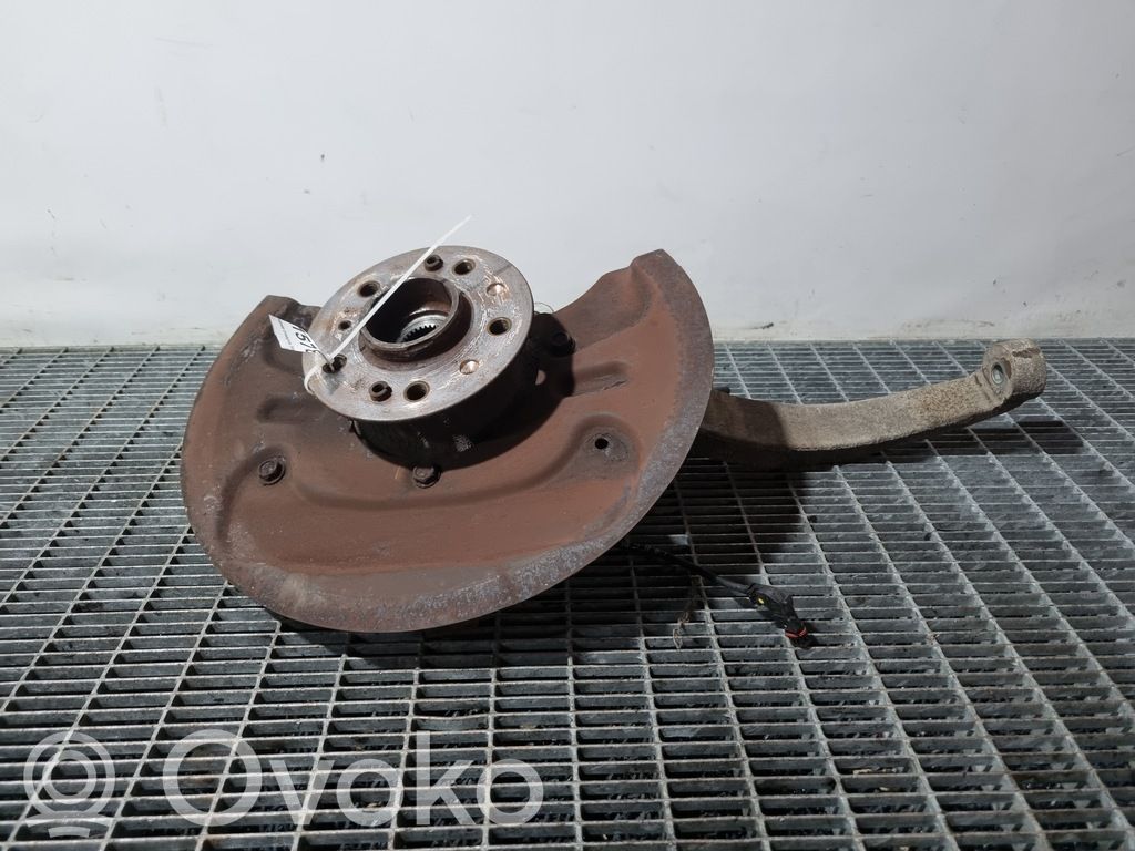 Cubo de rueda delantera