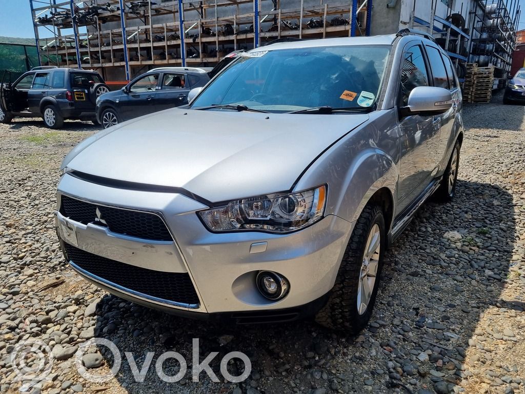 Mitsubishi Outlander Vitre de fenêtre porte arrière