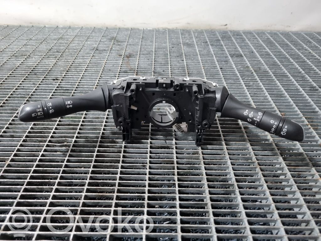 Renault Kadjar Commutateur d'essuie-glace 