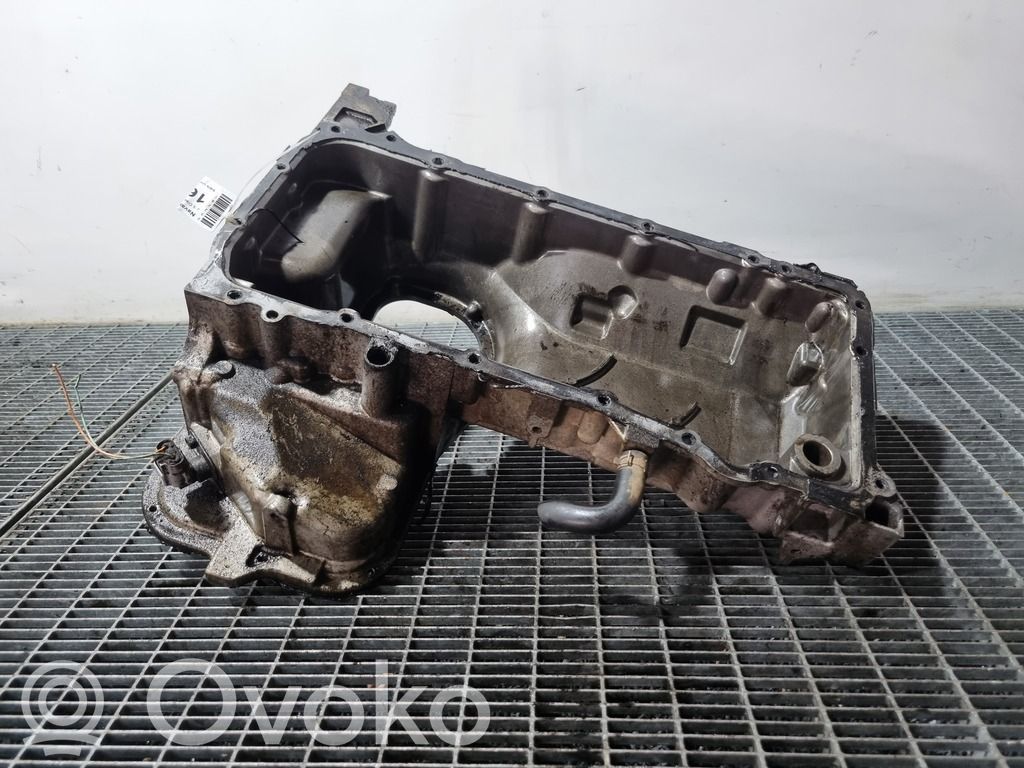 Nissan Navara D40 Baie ulei