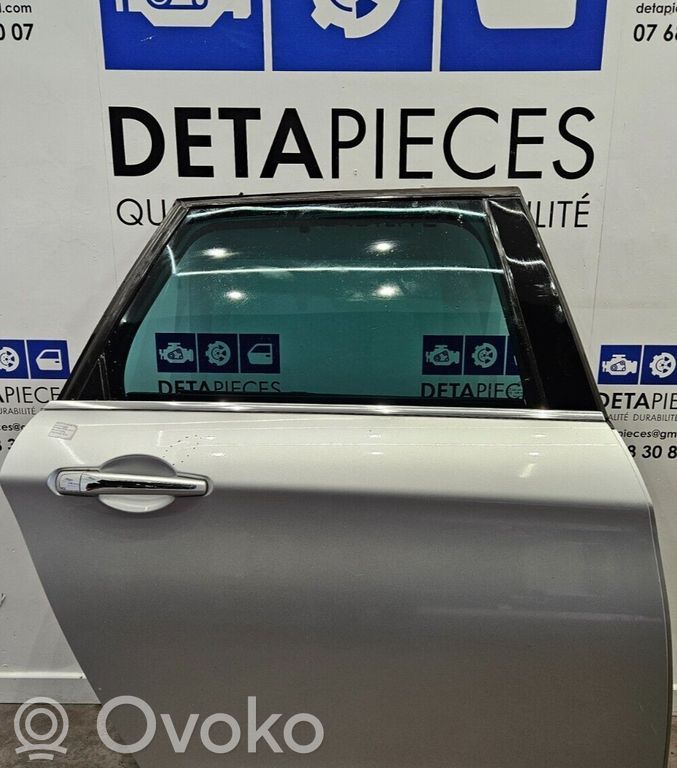Galinės durys   9008R9,9008R9,9008R9,9008R9