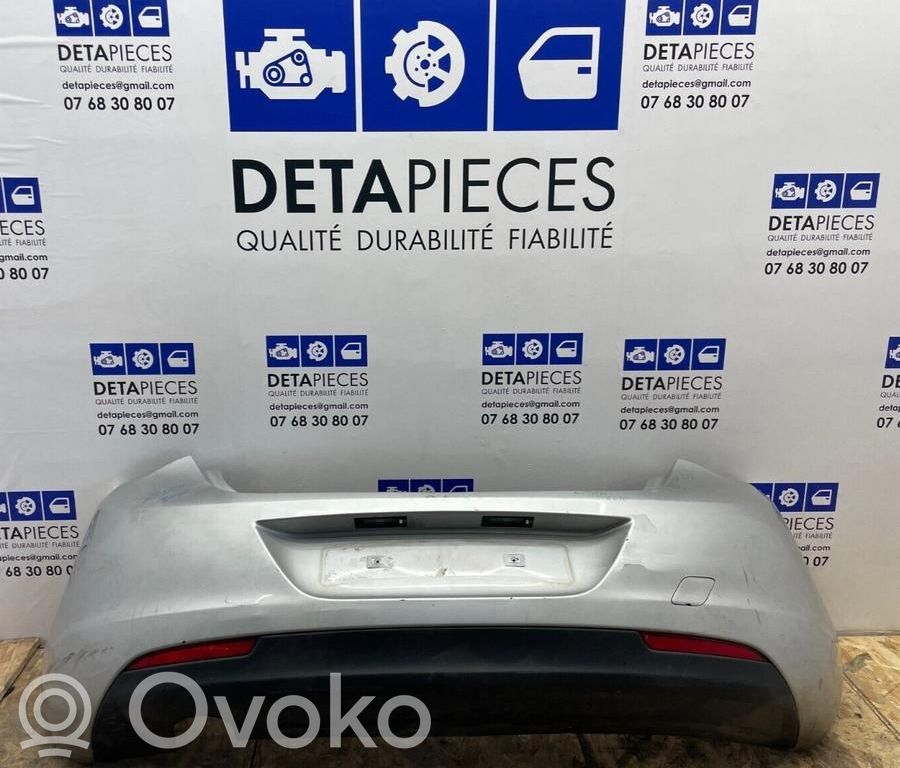 Opel Astra J Bamperis 