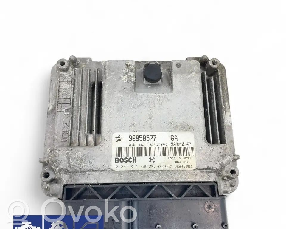 Chevrolet Captiva Engine control unit/module 