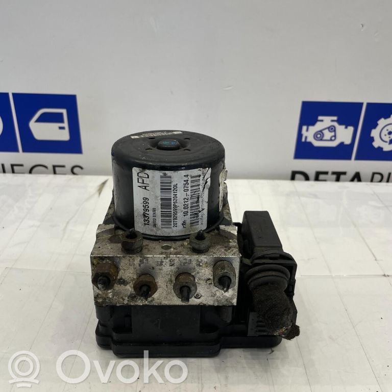 Opel Astra J ABS bloks 