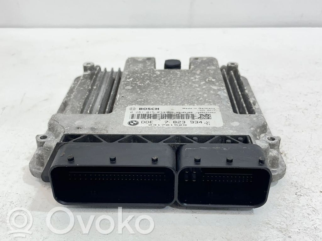 Mini One - Cooper R56 Engine control unit/module 