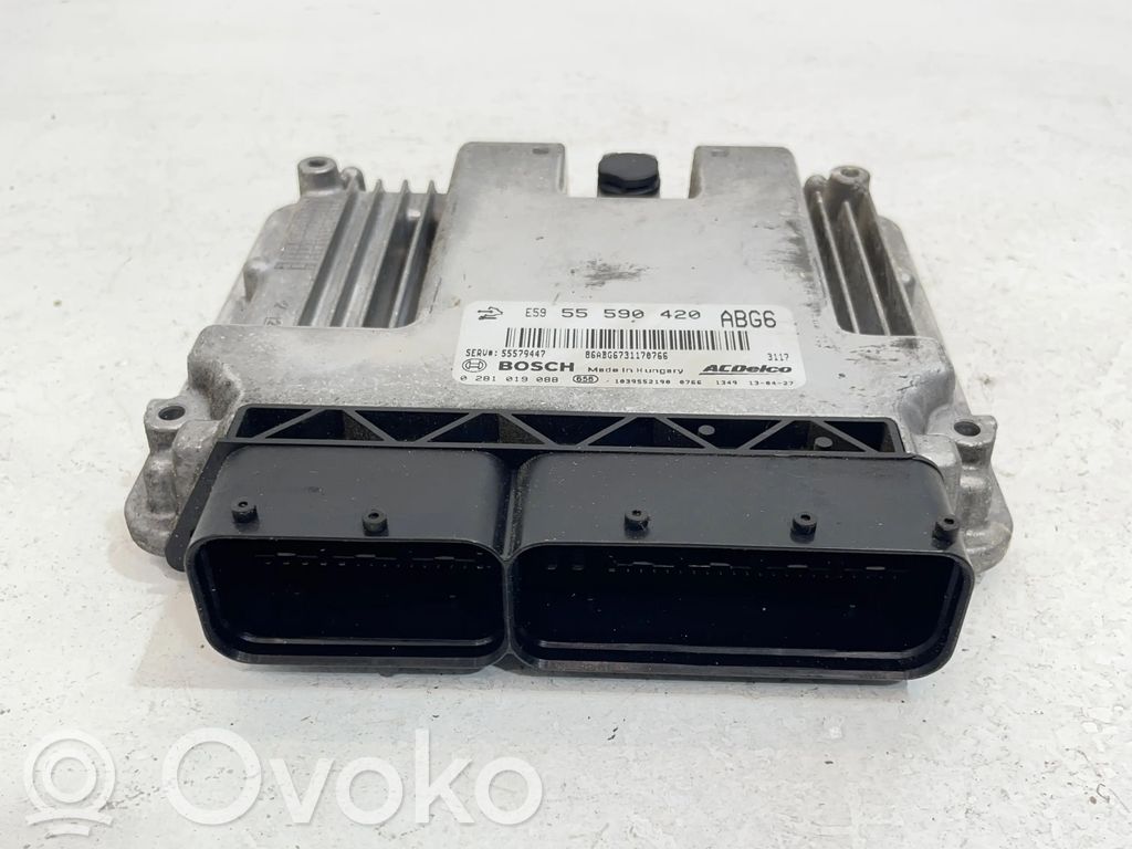 Moottorin ohjainlaite/moduuli   E4955590420,0281019088,0281019088,1039S52190