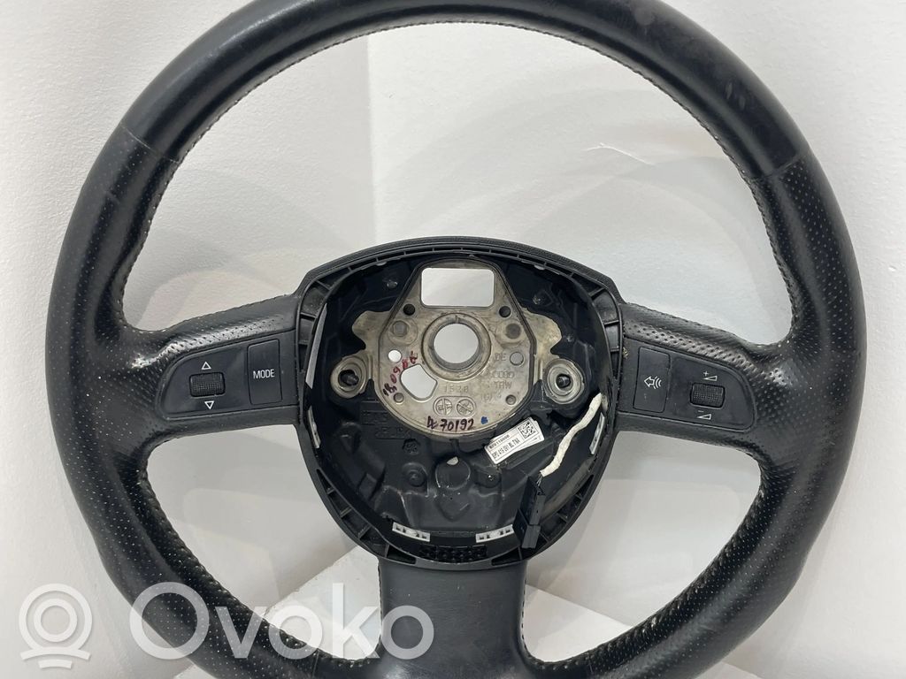 Audi A4 S4 B7 8E 8H Ohjauspyörä 