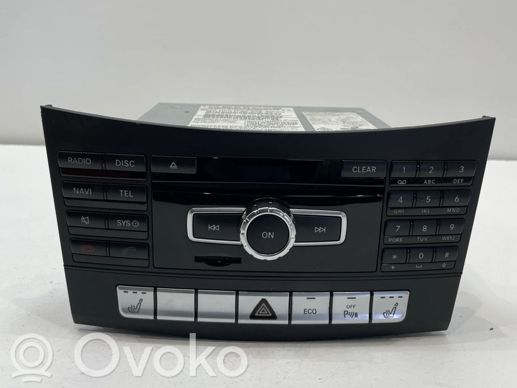 Mercedes-Benz E W212 Unitate principală radio/CD/DVD/GPS 