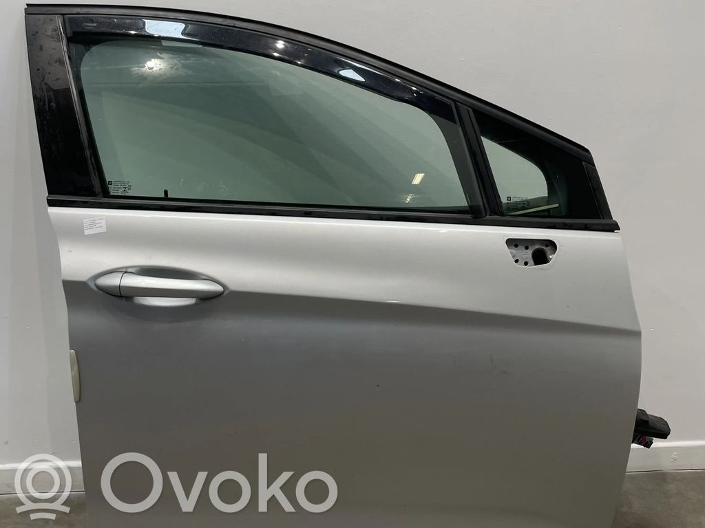 Vauxhall Astra K Дверь 