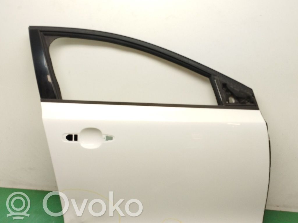 Volvo V40 Durvis 