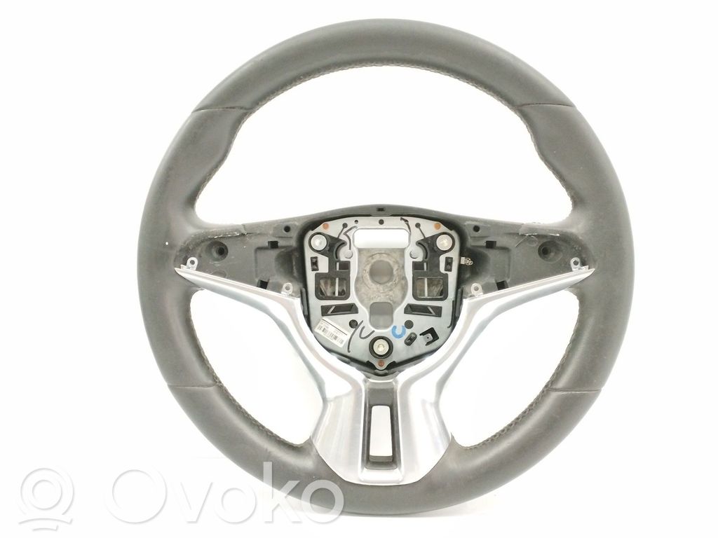 Opel Adam Stūre 