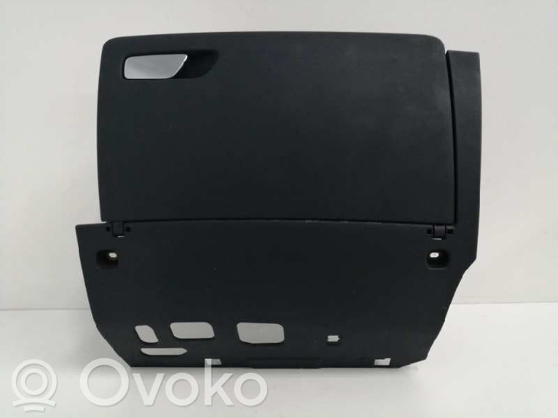 Guantera   1104780X