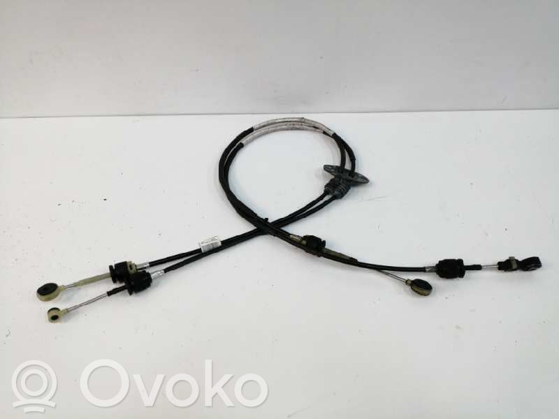 Ford Focus Gear shift cable linkage 