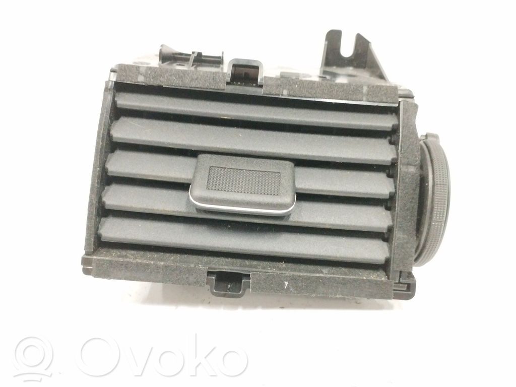 Nissan Pulsar Intercooler air guide/duct channel 