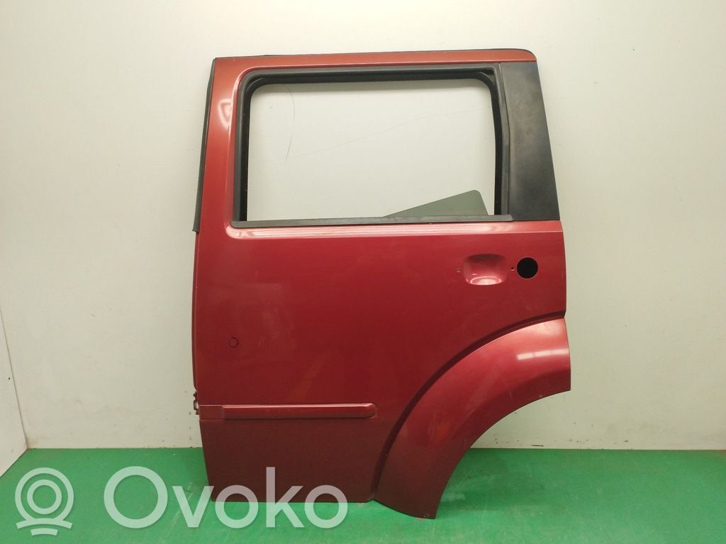 Dodge Nitro Galinės durys 