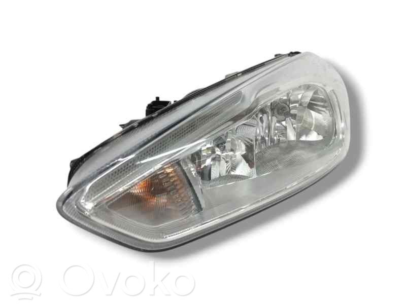 Headlight/headlamp   F1EB13W030CB,OBSERVARFOTOS