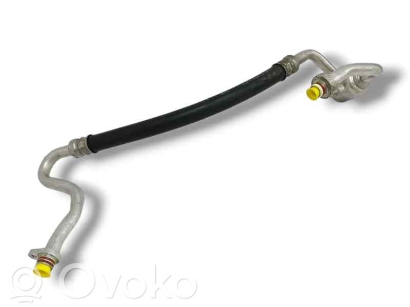 Ilmastointilaitteen putki (A/C)   1682110