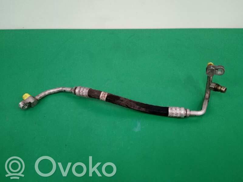 BMW X5 E53 Ilmastointilaitteen putki (A/C) 