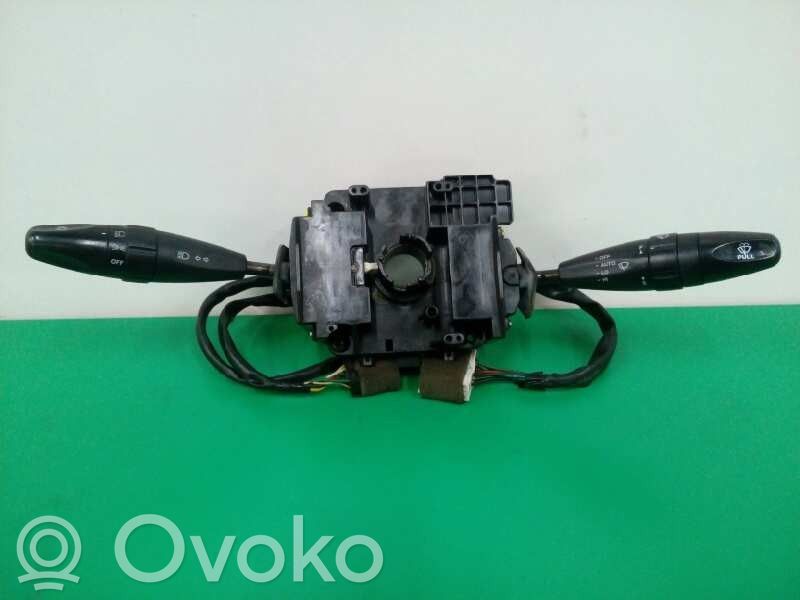 SsangYong Musso Interruptor de control multifunción 