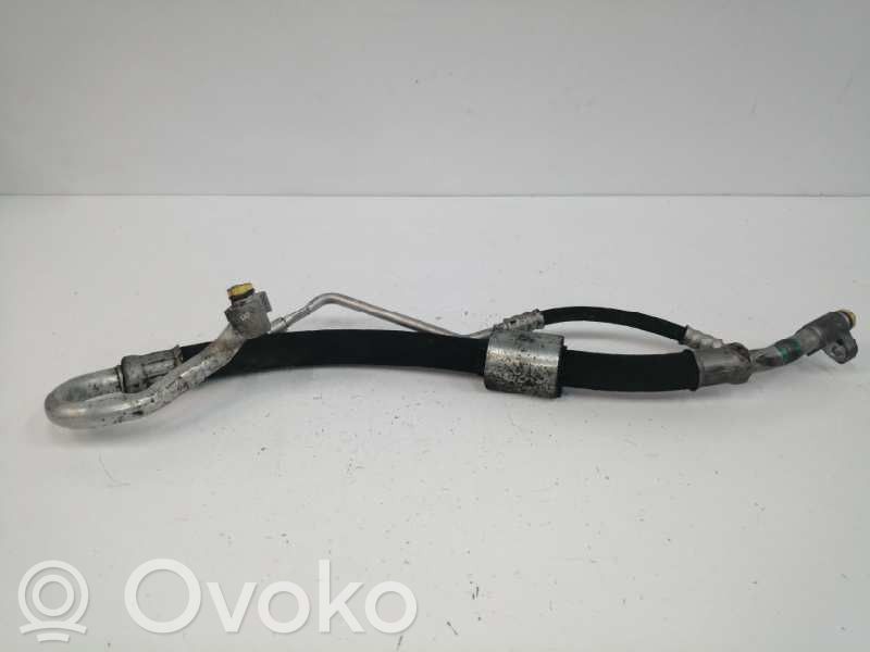 Ilmastointilaitteen putki (A/C)   64536927538