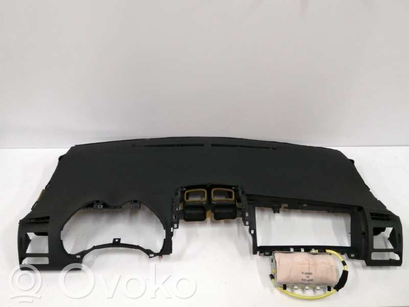 Toyota Auris 150 Panel de instrumentos 