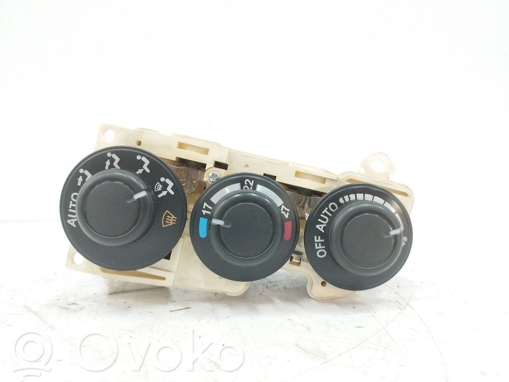Climate control unit   YG010