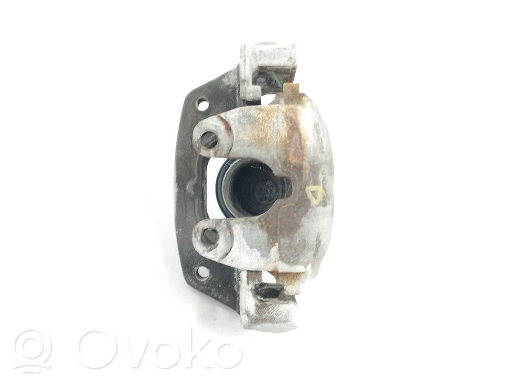 Caliper de freno delantero
