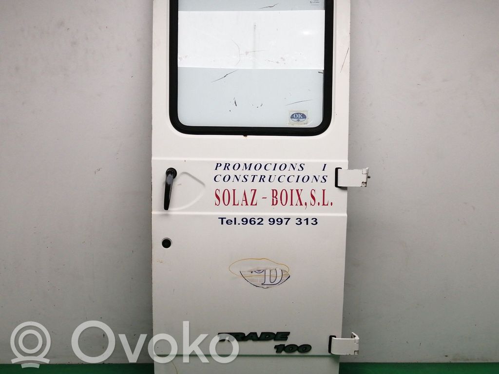 Nissan Trade Galinis dangtis (bagažinės) 